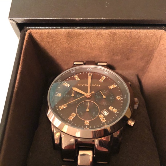 Men’s Michael Kors Watch - Picture 3 of 3